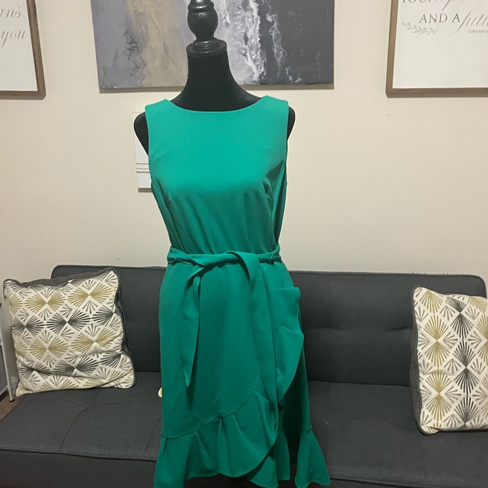 Green Dress with gold zipper